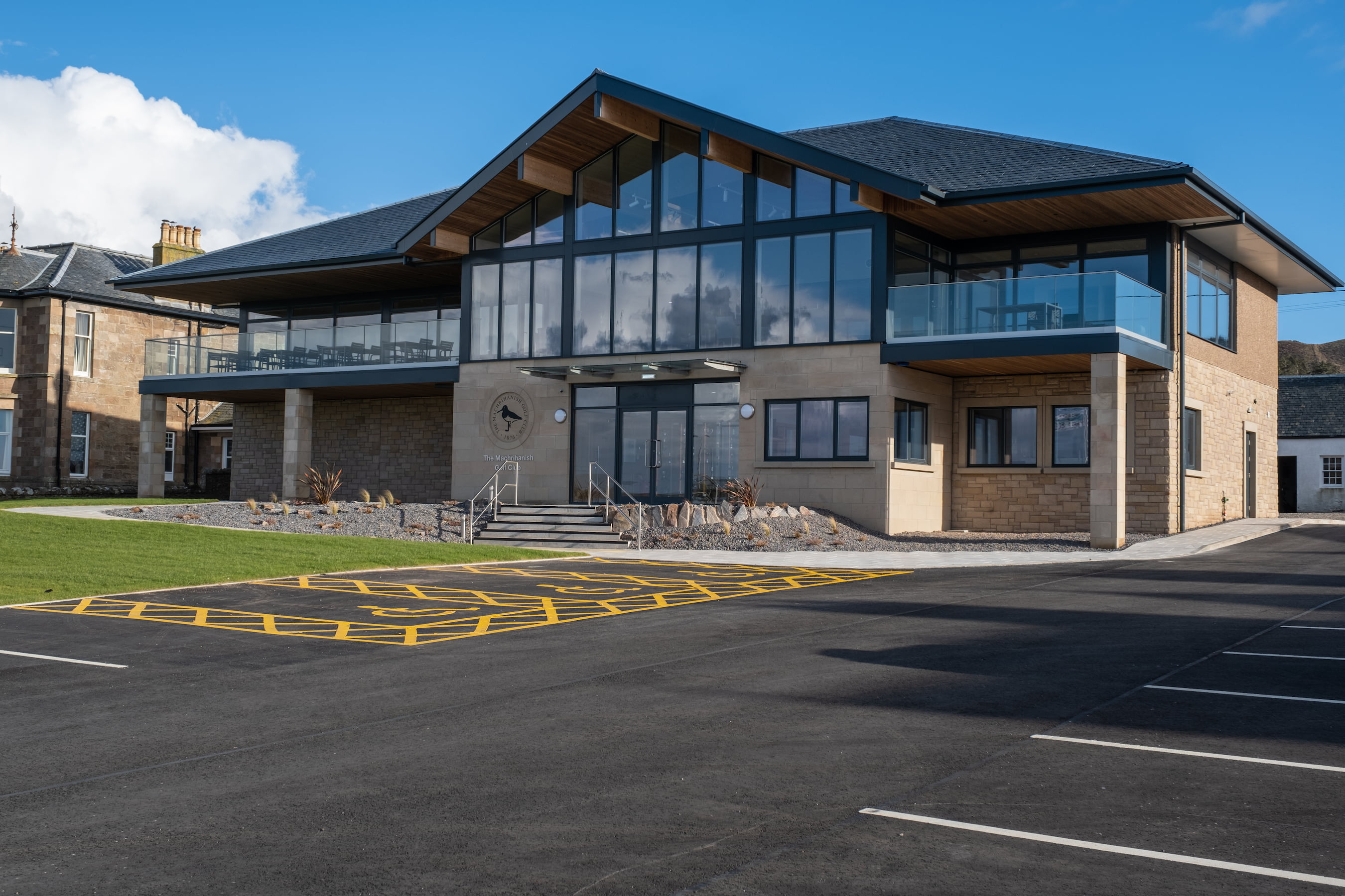 Machrihanish Golf Club clubhouse